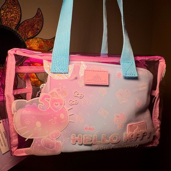Hello Kitty Pink and Blue 2 Cosmetic Bags - Picture 3 of 5